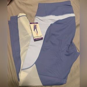 Active Life Bella Blue/Blue Cloud/White Leggings NWT